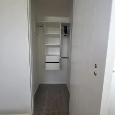 Bright & Spacious Budget Friendly Rooms In West Auckland Perfect For Solo Or Couple Travellers Exterior photo